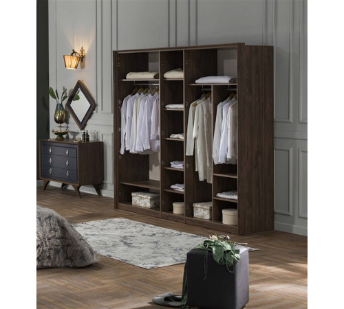 Пятистворчатый распашной шкаф для одежды и белья с зеркалом в спальню Алегро ALEG-33