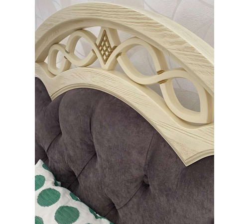 Односпальная кровать Венеция MUR-101-01 с каретной стяжкой